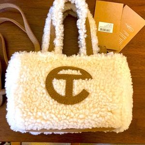 Ugg x Telfar small shopper - natural